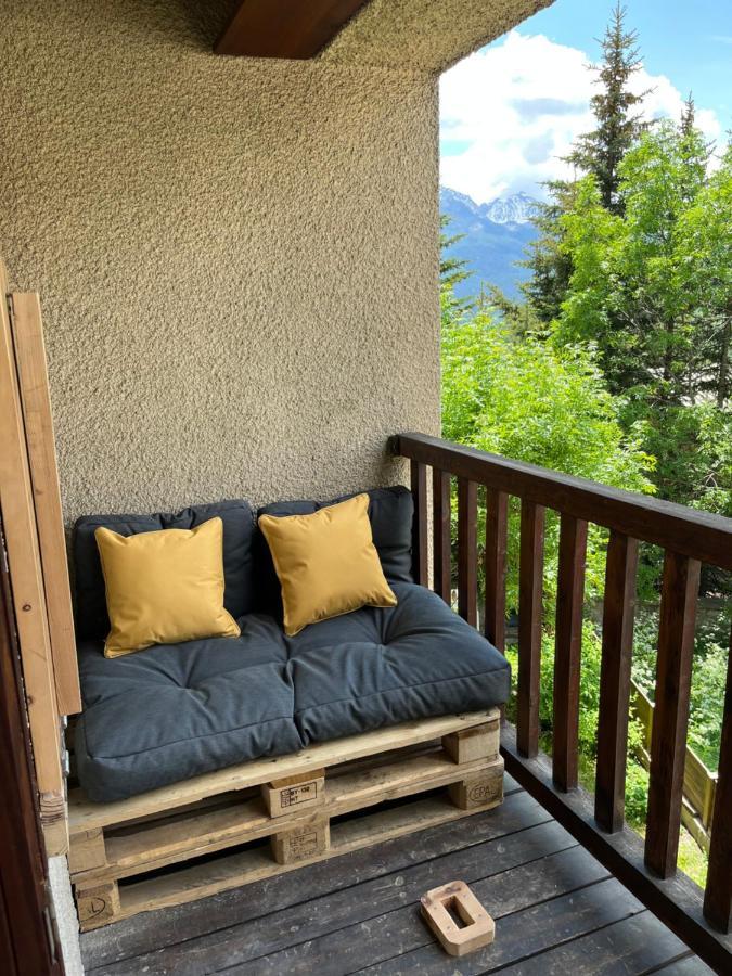 Studio Montagne - Plein Soleil Et Terrasse Briançon Esterno foto